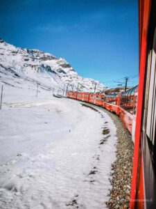 Scopri di più sull'articolo Trenino del Bernina: le tappe imperdibili