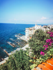 Scopri di più sull'articolo Da Boccadasse a Vernazzola: trekking urbano vista mare
